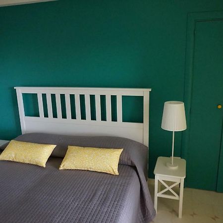 Suites In Sicily 阿奇雷亚莱 外观 照片