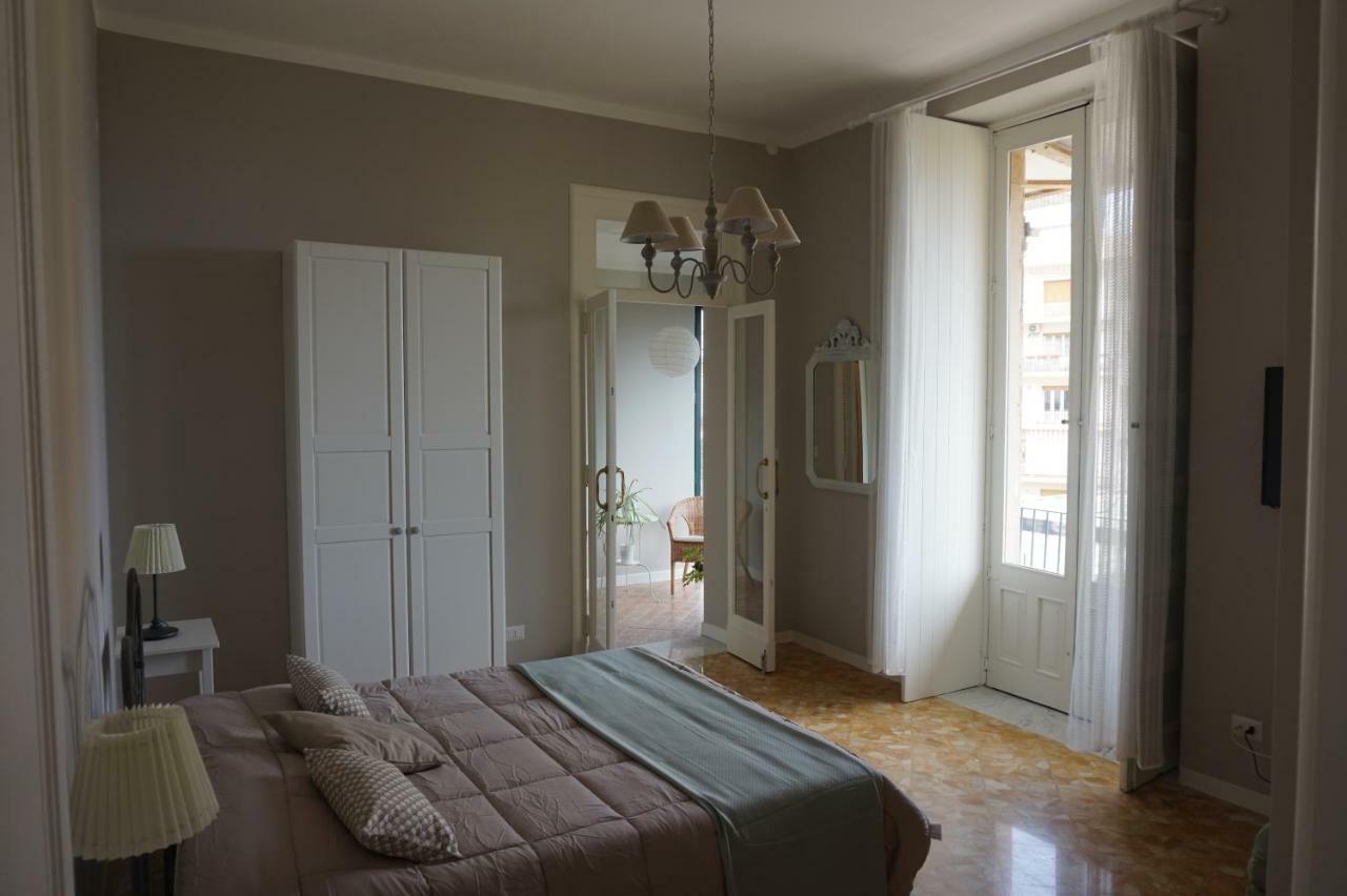 Suites In Sicily 阿奇雷亚莱 外观 照片